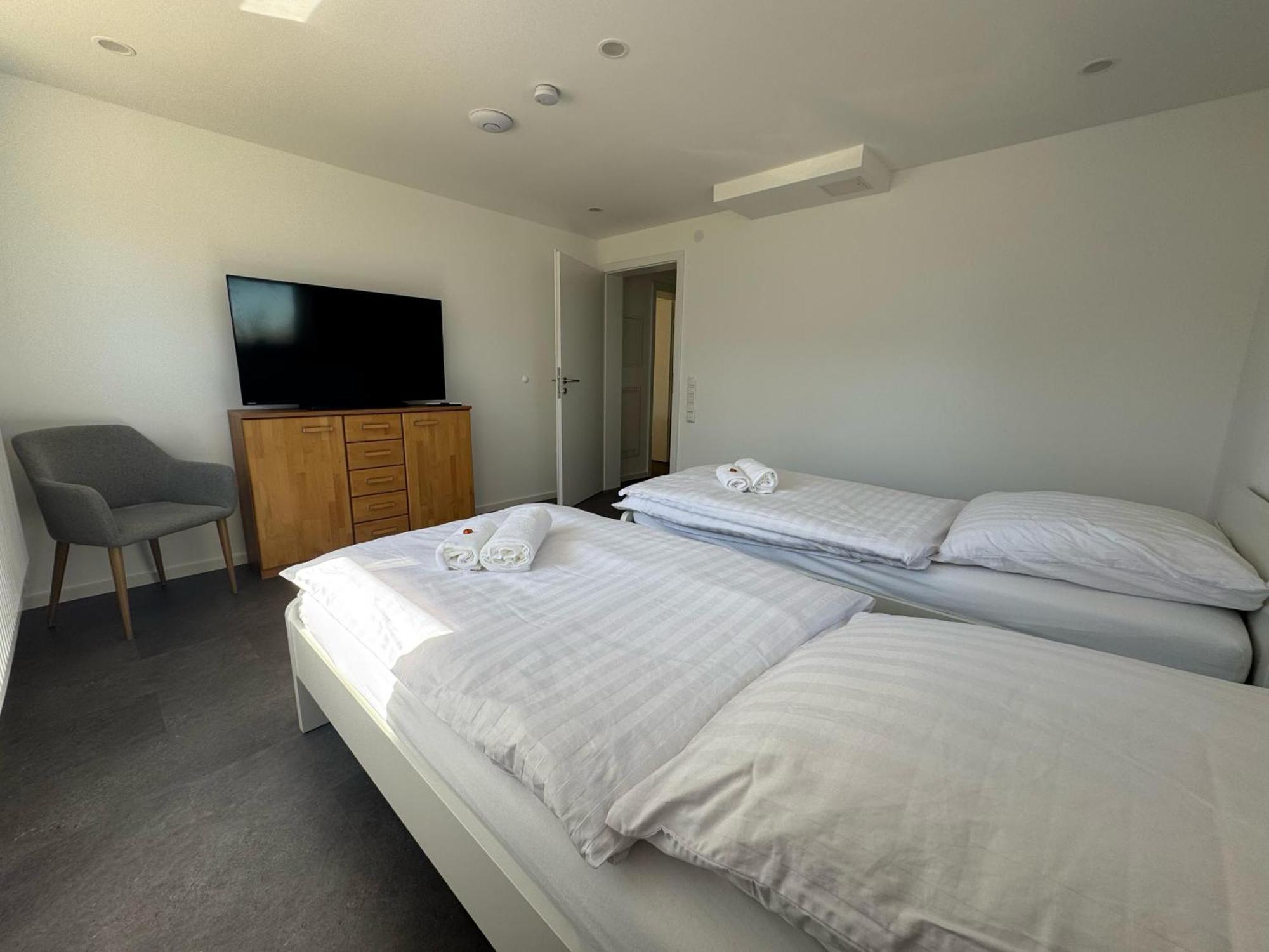 W&P Living Wohnung Mit Ausblick - Parkplatz Biberbach  Luaran gambar